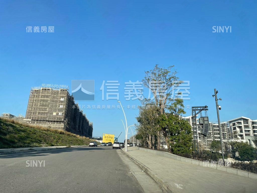 新竹帝寶三房稀有雙車房屋室內格局與周邊環境