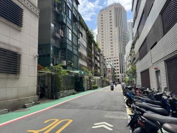 近市府面寬金店