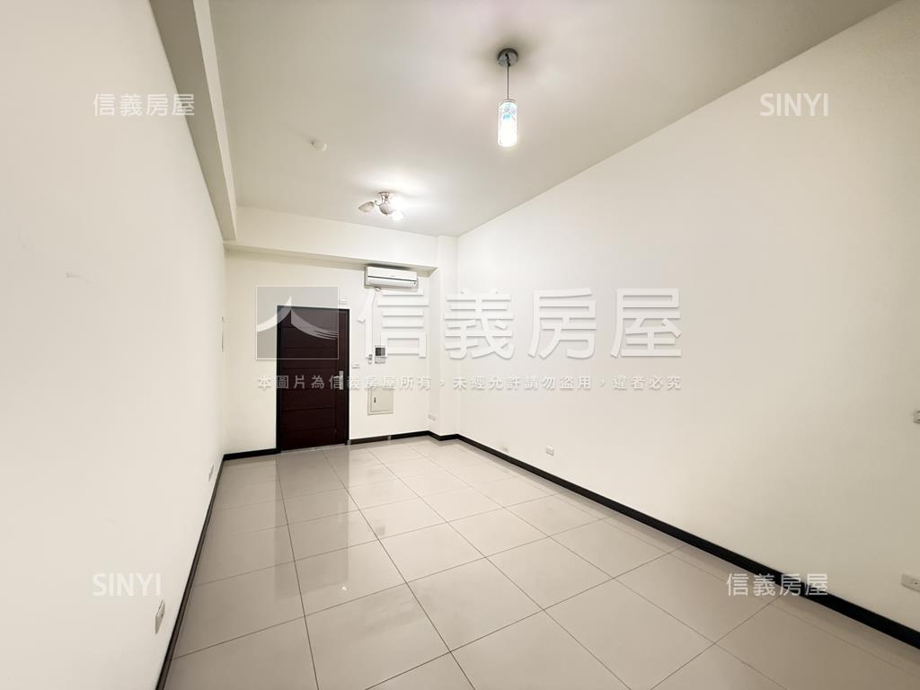 經貿二路一房小資首選房屋室內格局與周邊環境