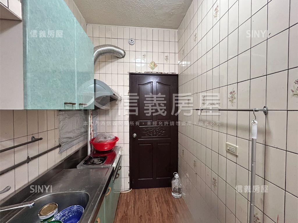 南區低總價二樓公寓Ａ房屋室內格局與周邊環境