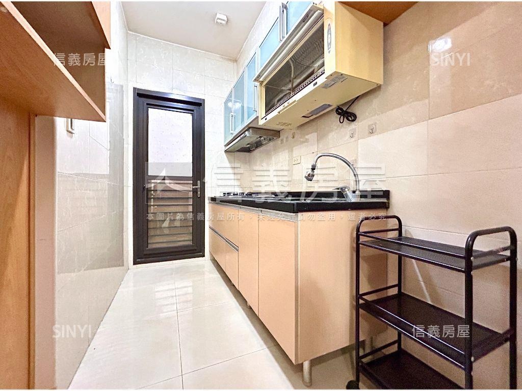 歐夏蕾明亮二房房屋室內格局與周邊環境