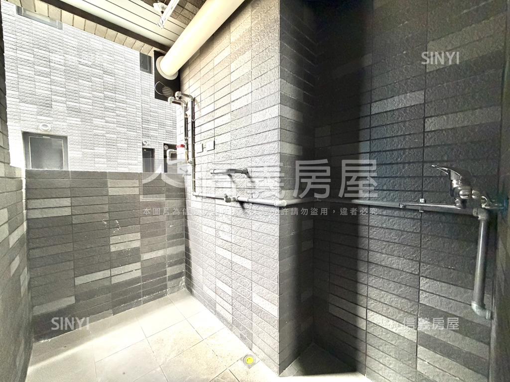 近高鐵代代木兩房衛浴開窗房屋室內格局與周邊環境