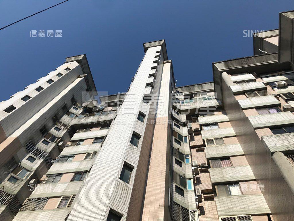 全友天下三房大露台房屋室內格局與周邊環境