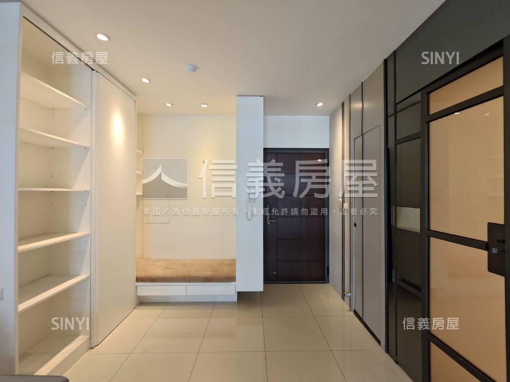 城逸高樓採光兩房房屋室內格局與周邊環境