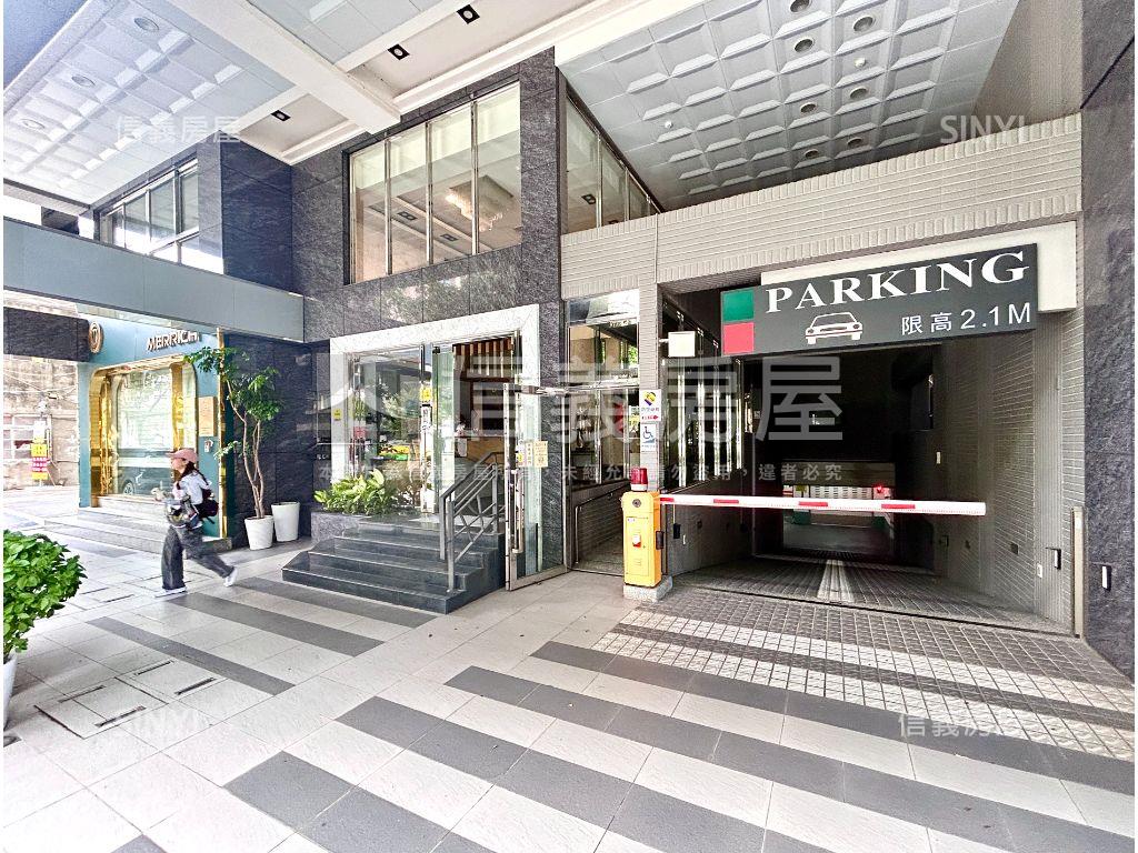 城逸高樓採光兩房房屋室內格局與周邊環境