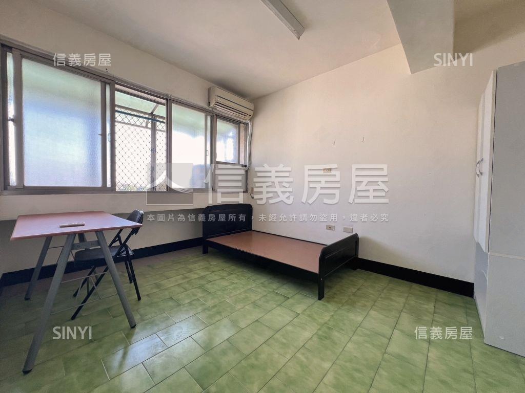 雙捷運‧濱海町房屋室內格局與周邊環境