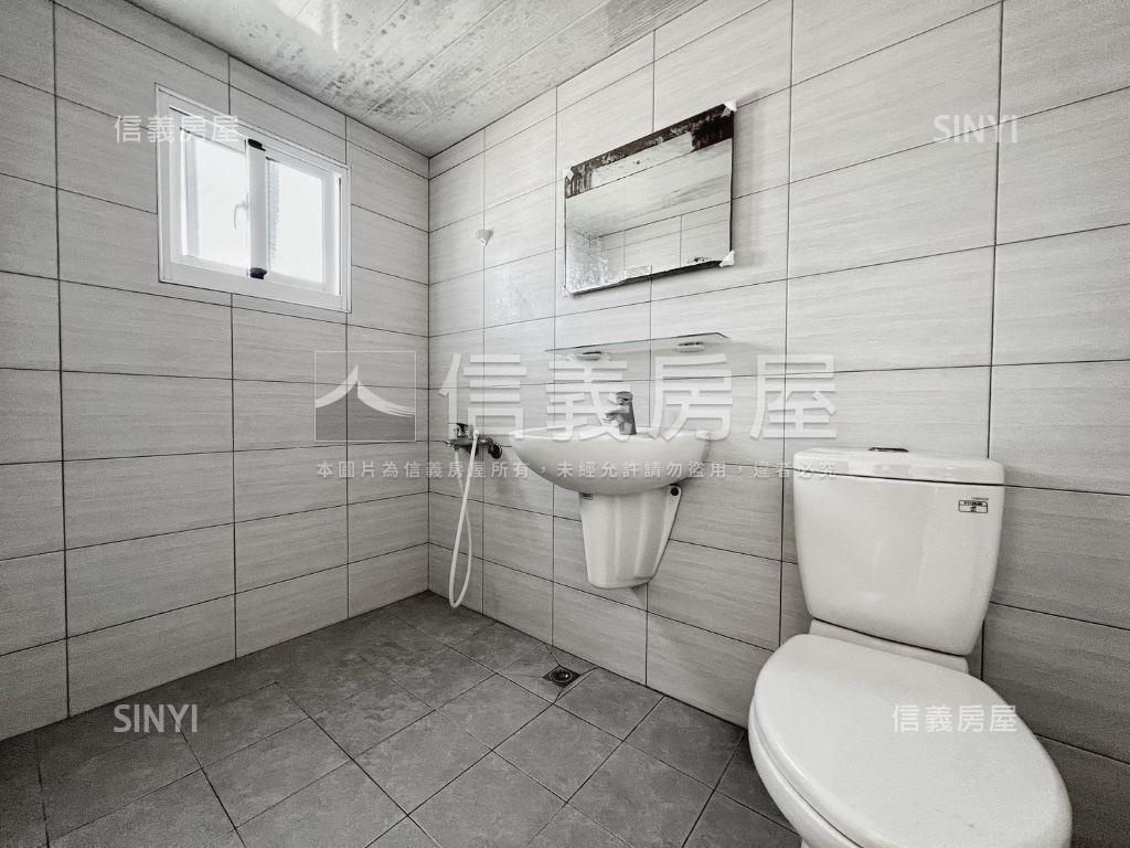 雙捷運‧濱海町房屋室內格局與周邊環境