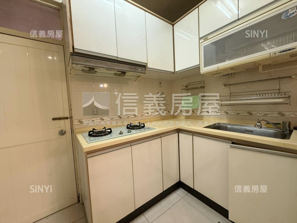 ★新接。和平美妝二樓★房屋室內格局與周邊環境