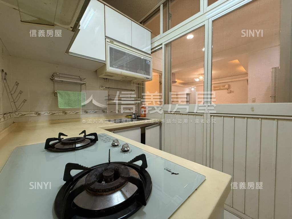 ★新接。和平美妝二樓★房屋室內格局與周邊環境