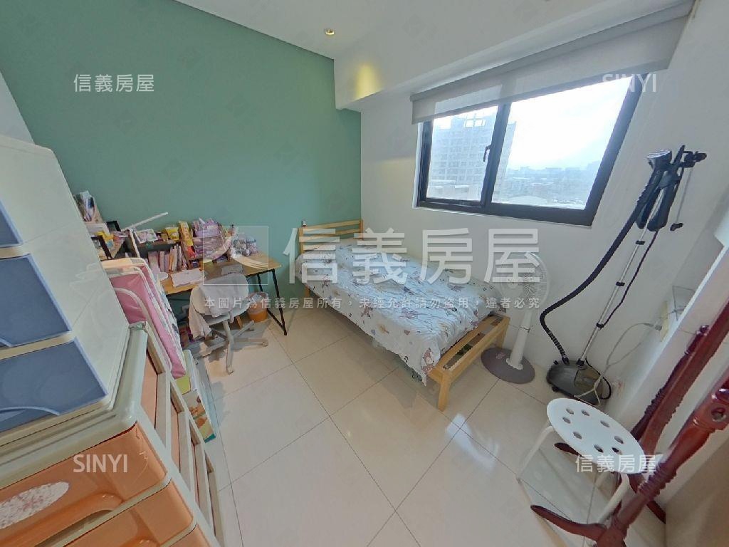 專任南勢兩房雙車位美屋房屋室內格局與周邊環境