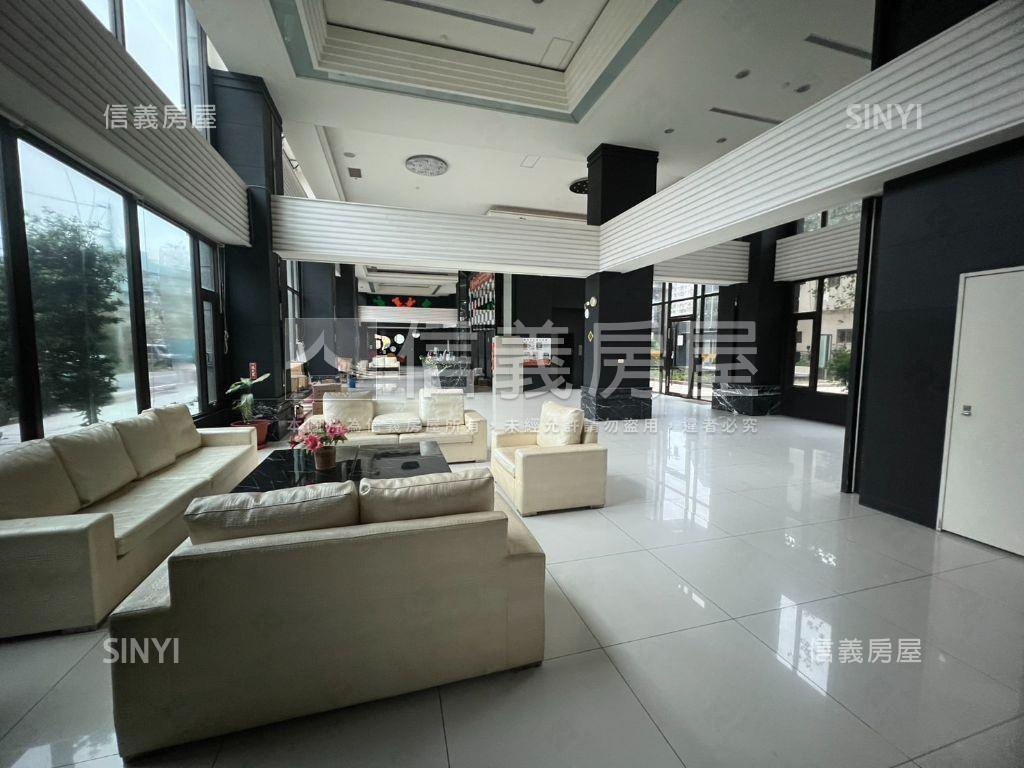 專任南勢兩房雙車位美屋房屋室內格局與周邊環境