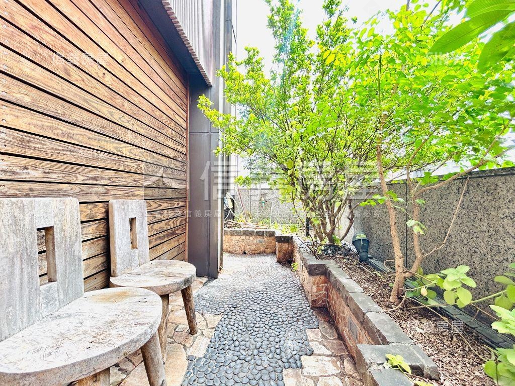 近雙捷運極美高樓露臺房屋室內格局與周邊環境