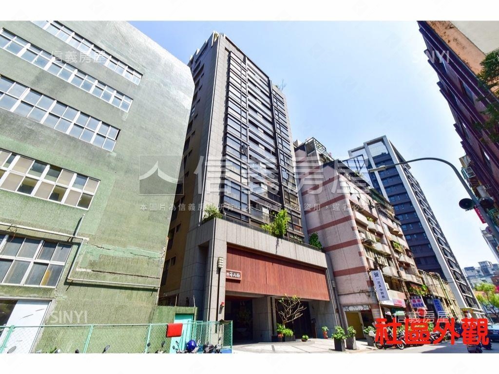 近雙捷運極美高樓露臺房屋室內格局與周邊環境