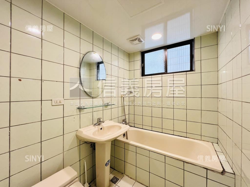 翠堤青境面公園四房車位房屋室內格局與周邊環境