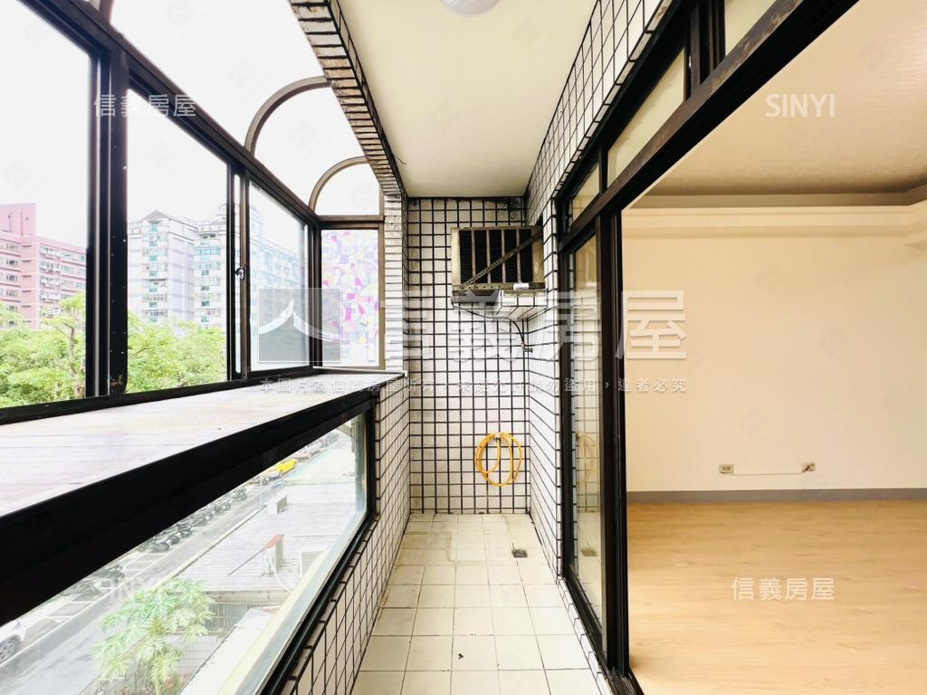 翠堤青境面公園四房車位房屋室內格局與周邊環境