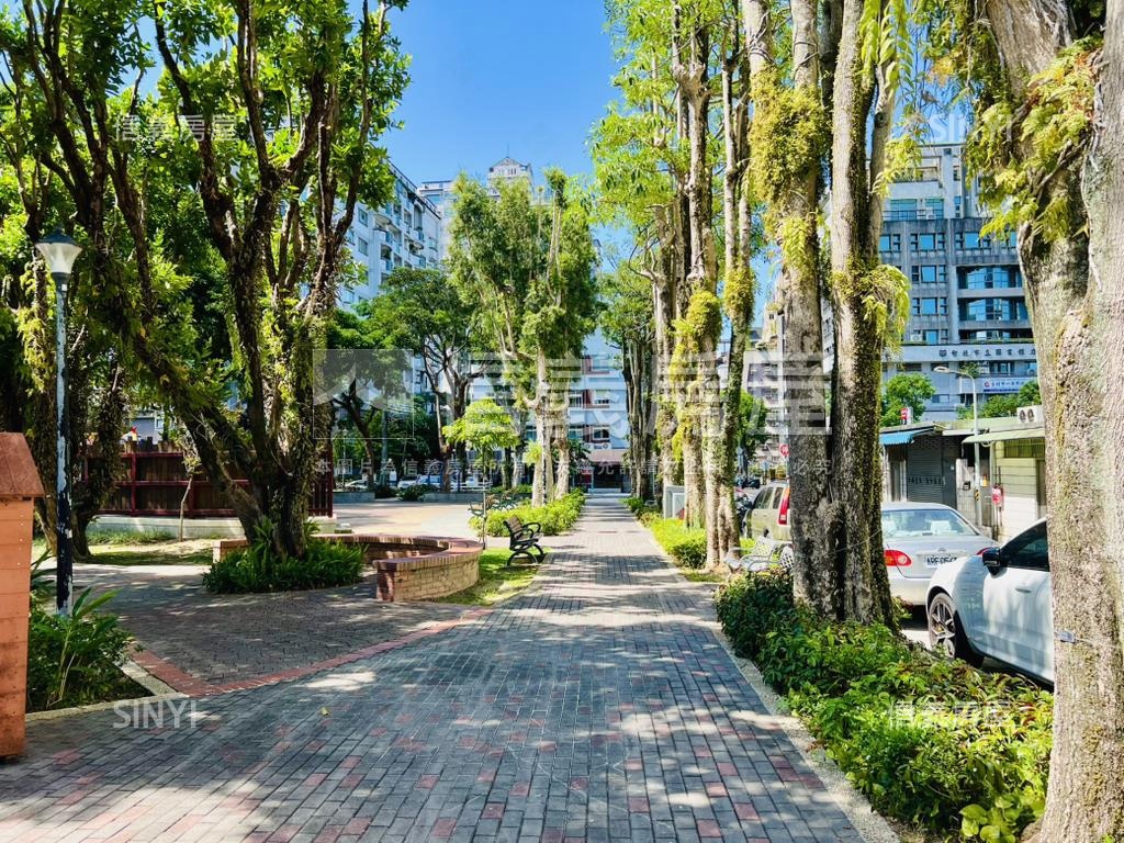 翠堤青境面公園四房車位房屋室內格局與周邊環境