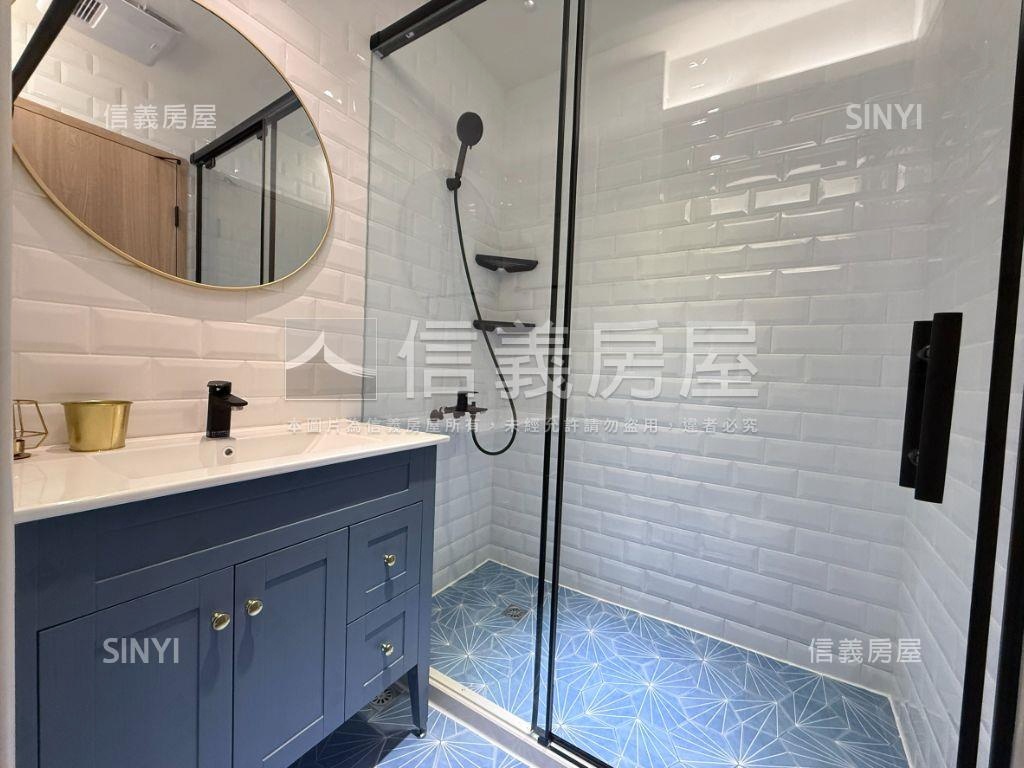 皇宮近捷運低總價２房房屋室內格局與周邊環境
