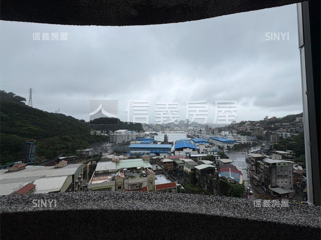 面基隆港約７７坪寬敞空間房屋室內格局與周邊環境
