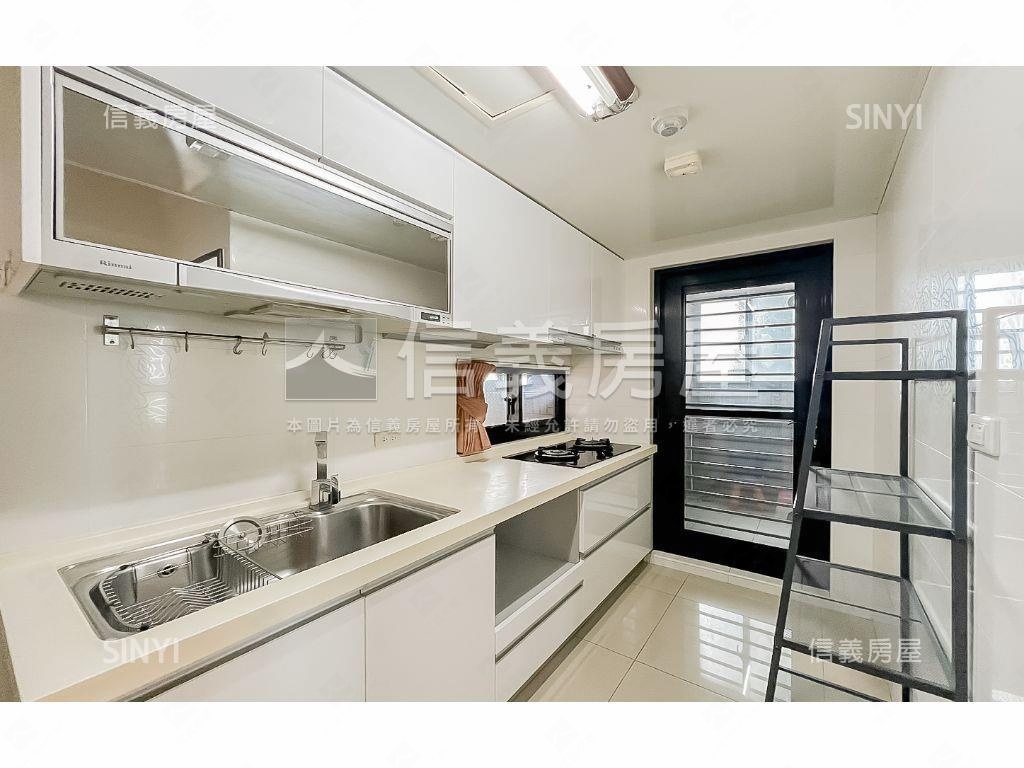 Ｉ時尚２房２衛附平面車位房屋室內格局與周邊環境