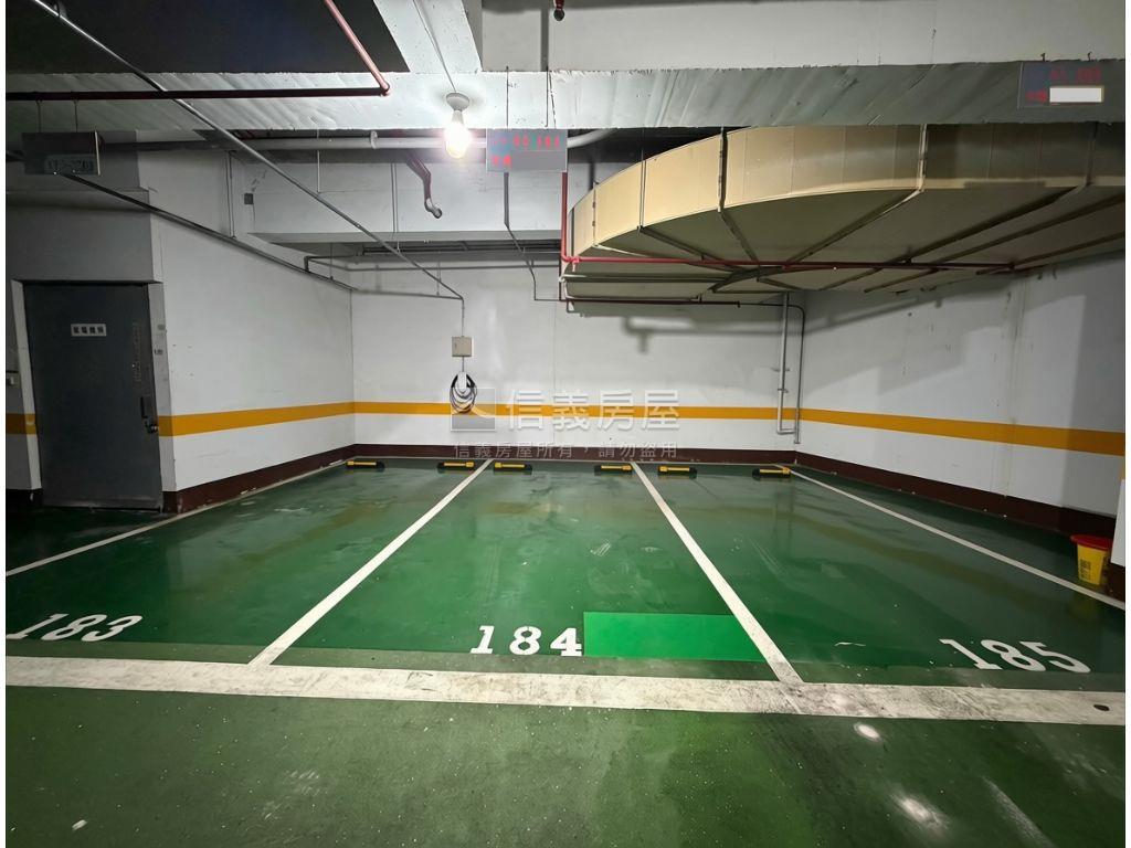 星池高樓三房車位房屋室內格局與周邊環境