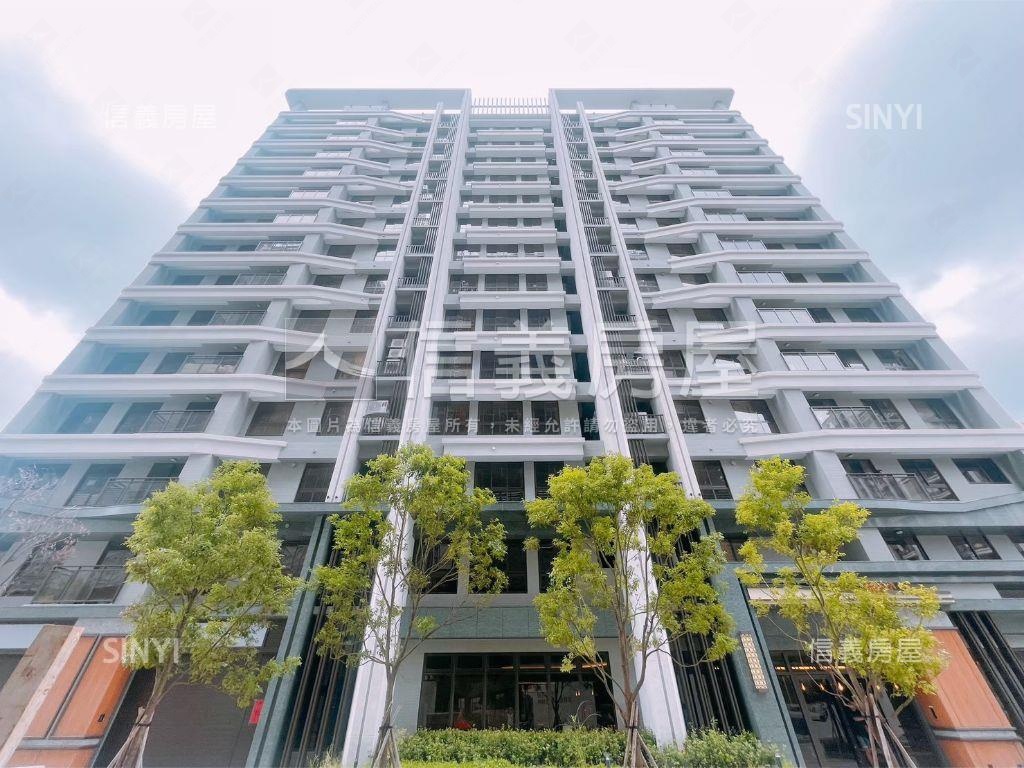 藍天綠意璟都城品三房車位房屋室內格局與周邊環境