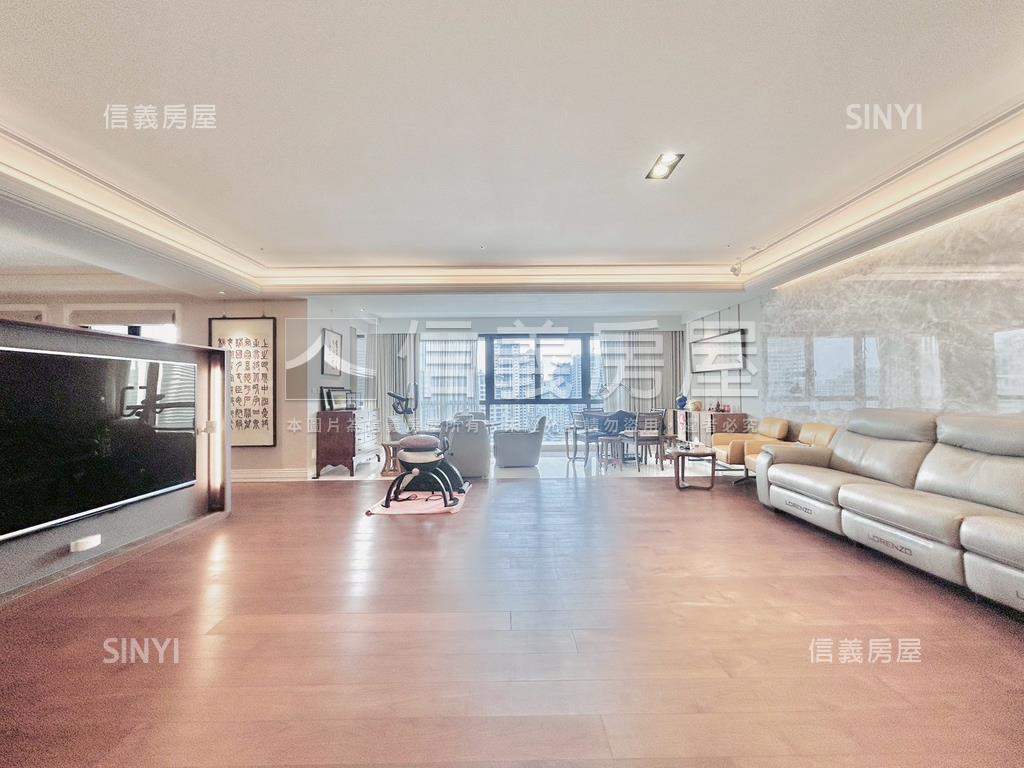 寶輝一品高樓美妝面歌劇院房屋室內格局與周邊環境