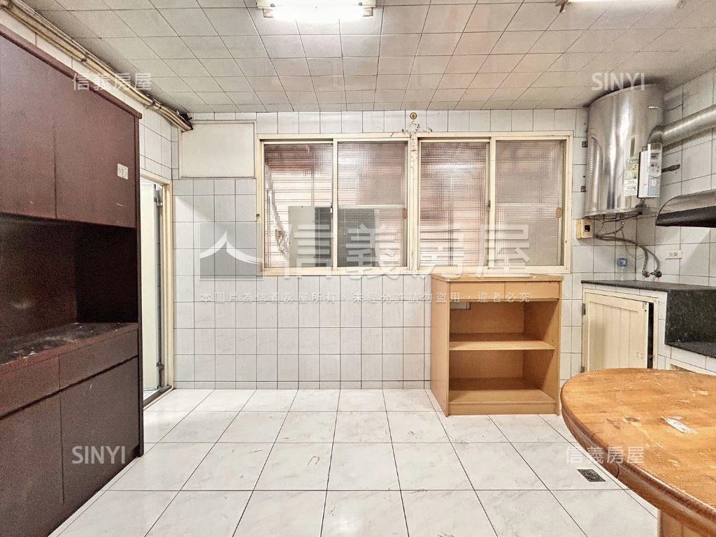 ★天祥街★房屋室內格局與周邊環境