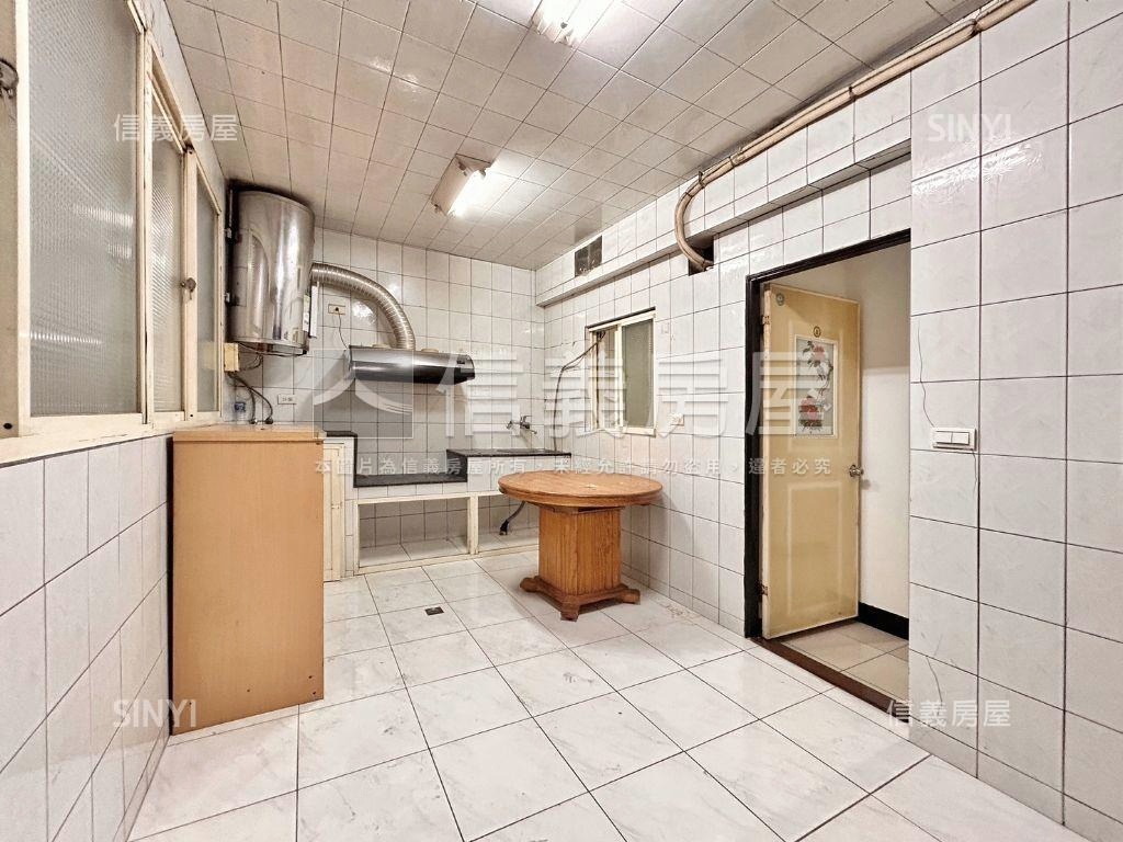 ★天祥街★房屋室內格局與周邊環境