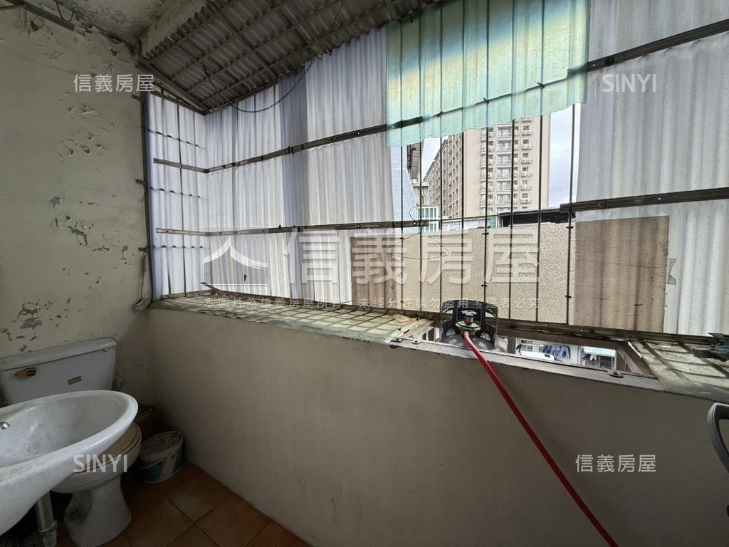 近公園優質美寓房屋室內格局與周邊環境