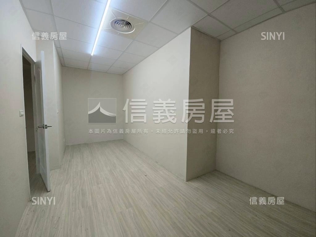 ㊖錦南街絕美樓店大面寬房屋室內格局與周邊環境