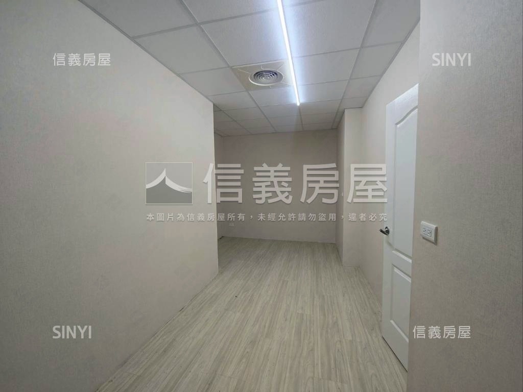 ㊖錦南街絕美樓店大面寬房屋室內格局與周邊環境