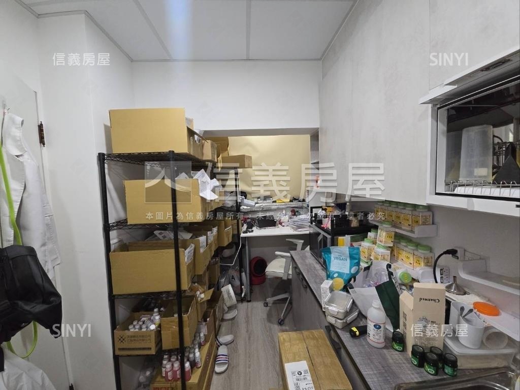㊖錦南街絕美樓店大面寬房屋室內格局與周邊環境