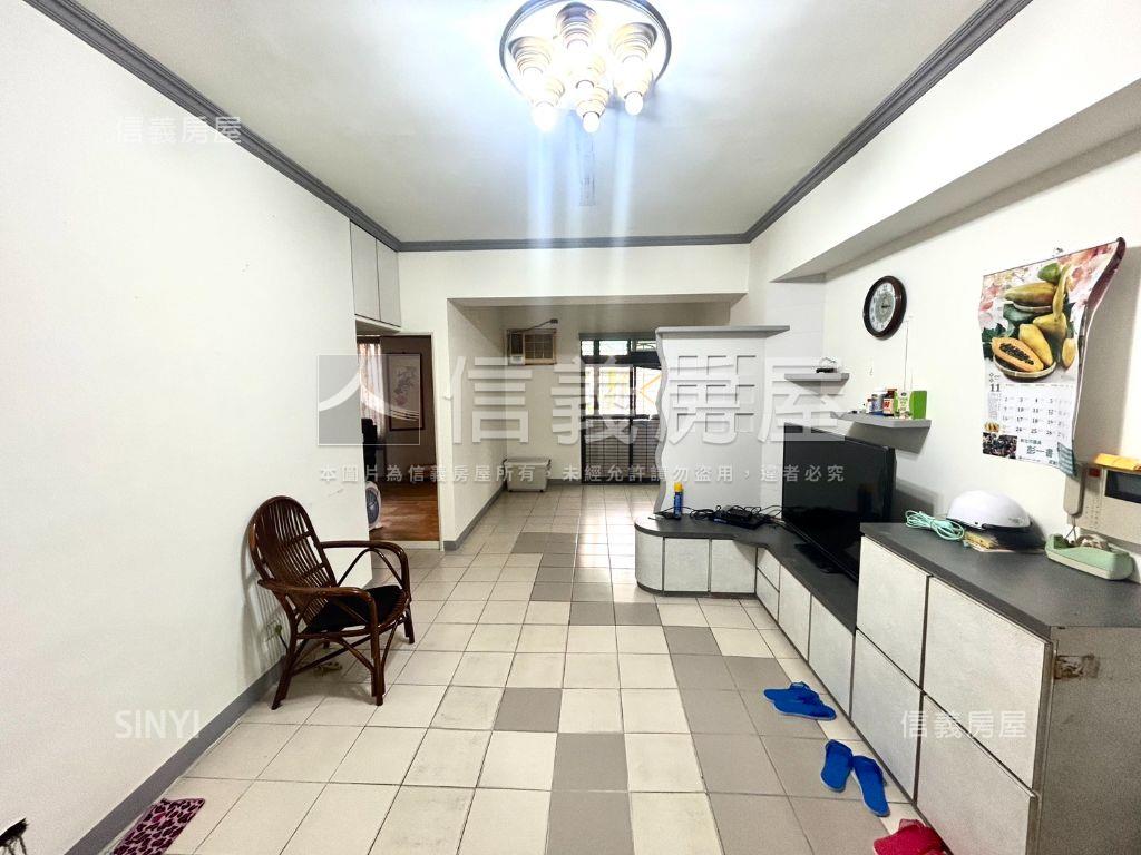 新埔低總價電梯兩房房屋室內格局與周邊環境