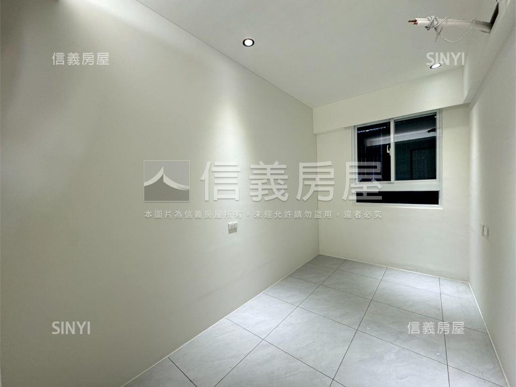 福海前後陽台四房二樓美寓房屋室內格局與周邊環境