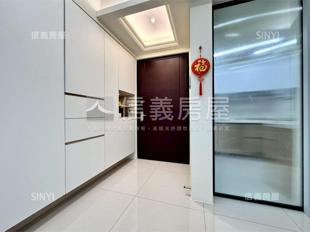 專任惠宇朝南高樓採光平車房屋室內格局與周邊環境