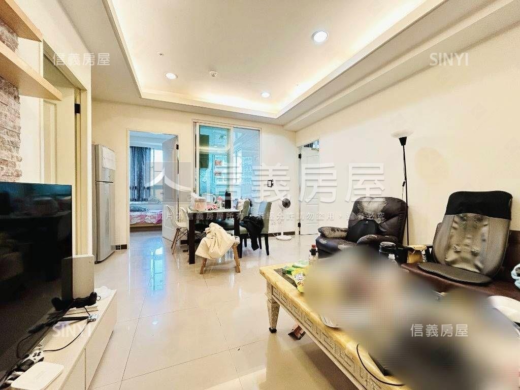 台北灣觀海美三房車位房屋室內格局與周邊環境