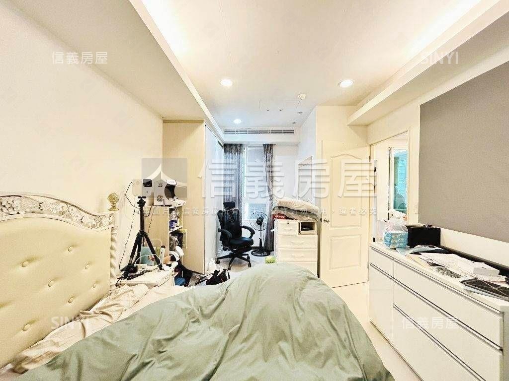台北灣觀海美三房車位房屋室內格局與周邊環境