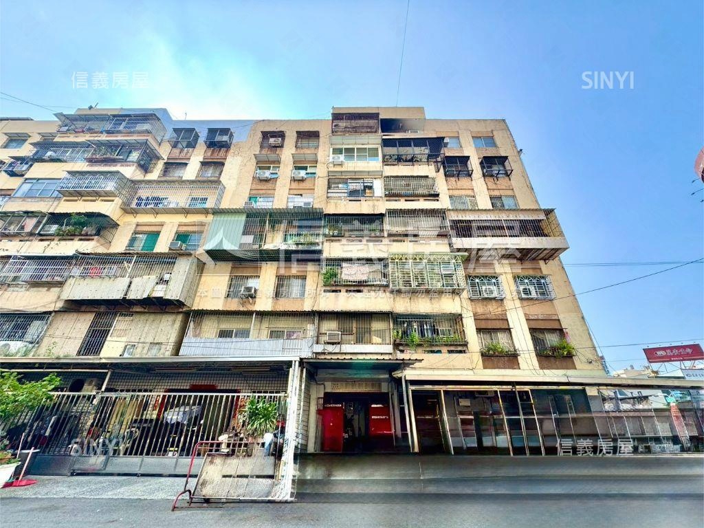 三民低總價電梯收租雙套房房屋室內格局與周邊環境