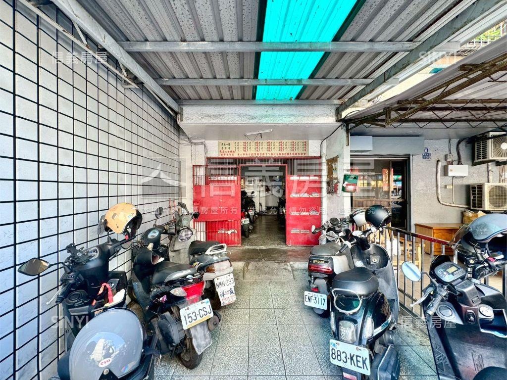 三民低總價電梯收租雙套房房屋室內格局與周邊環境