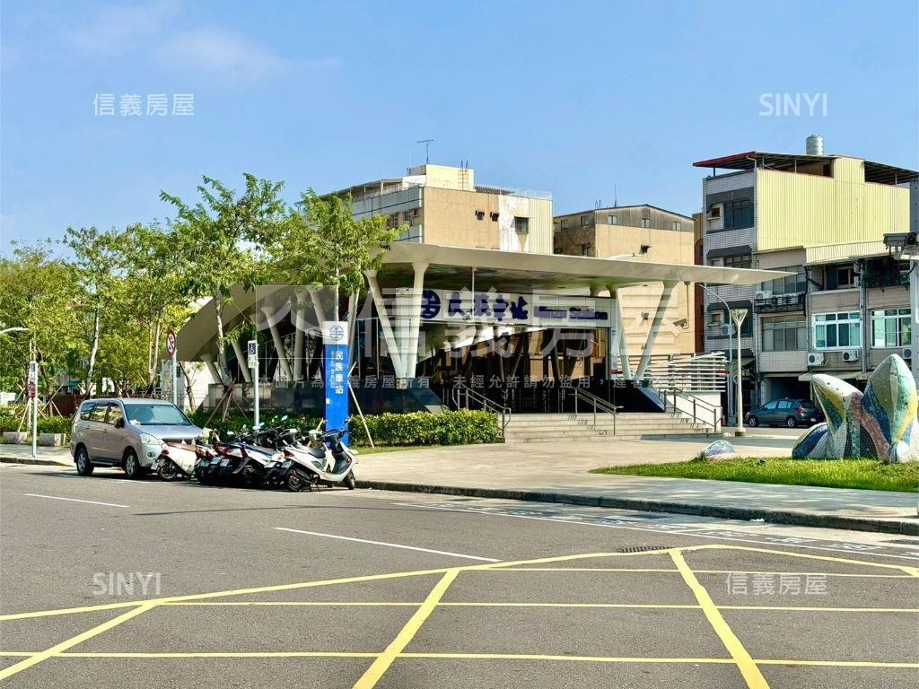 三民低總價電梯收租雙套房房屋室內格局與周邊環境