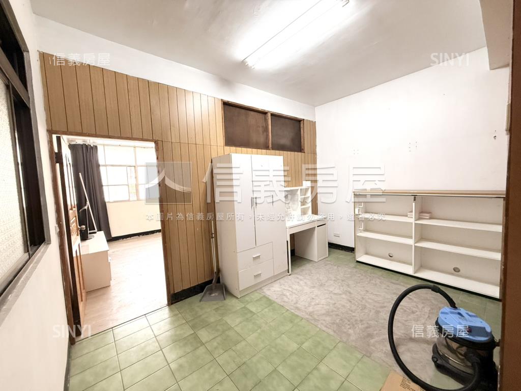南屯活路低總價透天房屋室內格局與周邊環境