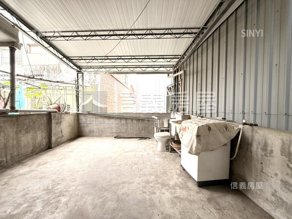 南屯活路低總價透天房屋室內格局與周邊環境