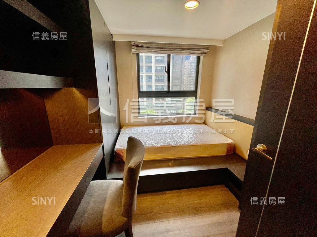 專任高鐵區採光兩房房屋室內格局與周邊環境