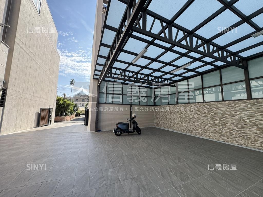 馥郁７大庭院別墅可停５車房屋室內格局與周邊環境