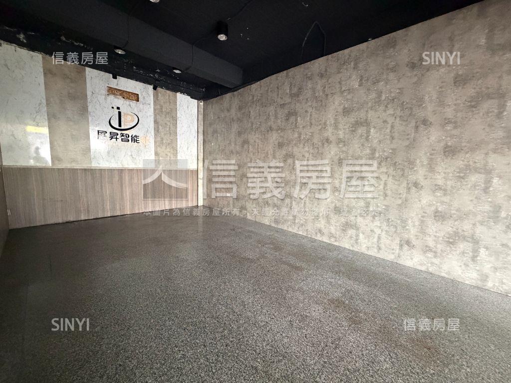 正永華路上金店面房屋室內格局與周邊環境