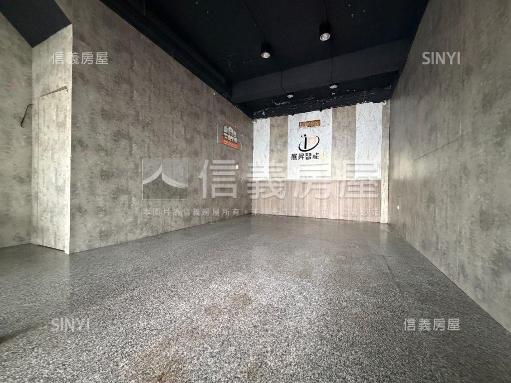 正永華路上金店面房屋室內格局與周邊環境