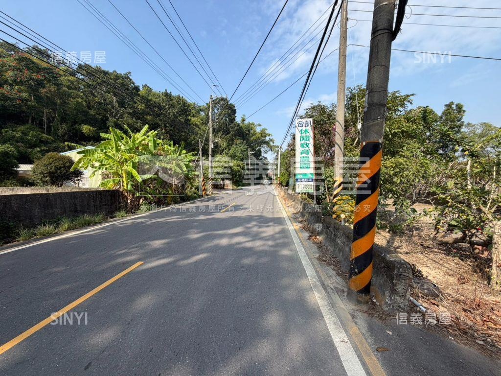 新化農場旁約２．６分農地房屋室內格局與周邊環境