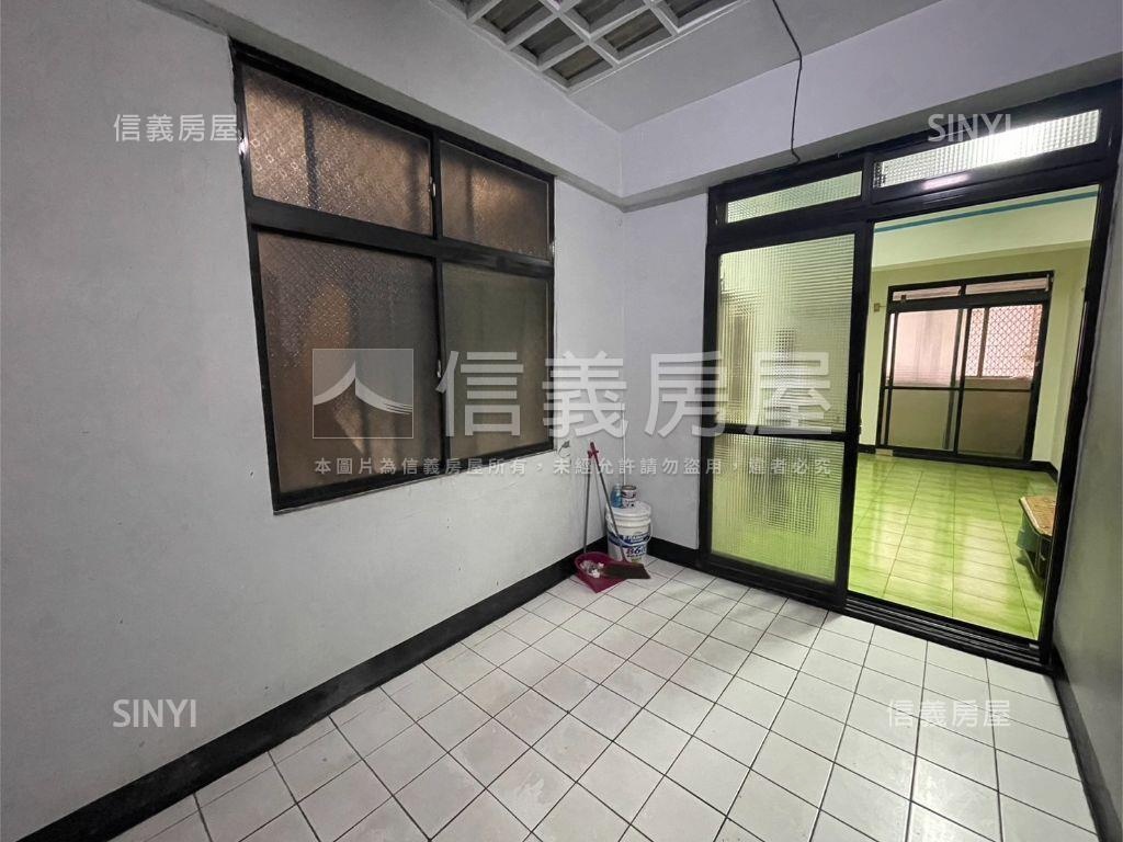 近太原車站大空間三房房屋室內格局與周邊環境