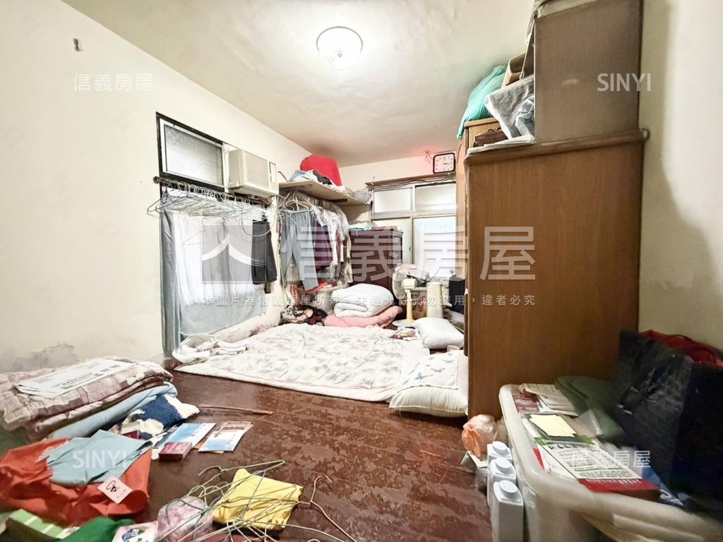 稀有邊間一樓˙方便停車房屋室內格局與周邊環境