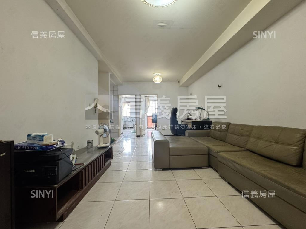 南區三房溫馨浪漫美屋房屋室內格局與周邊環境